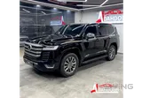 Toyota Land Cruiser VXR 2023